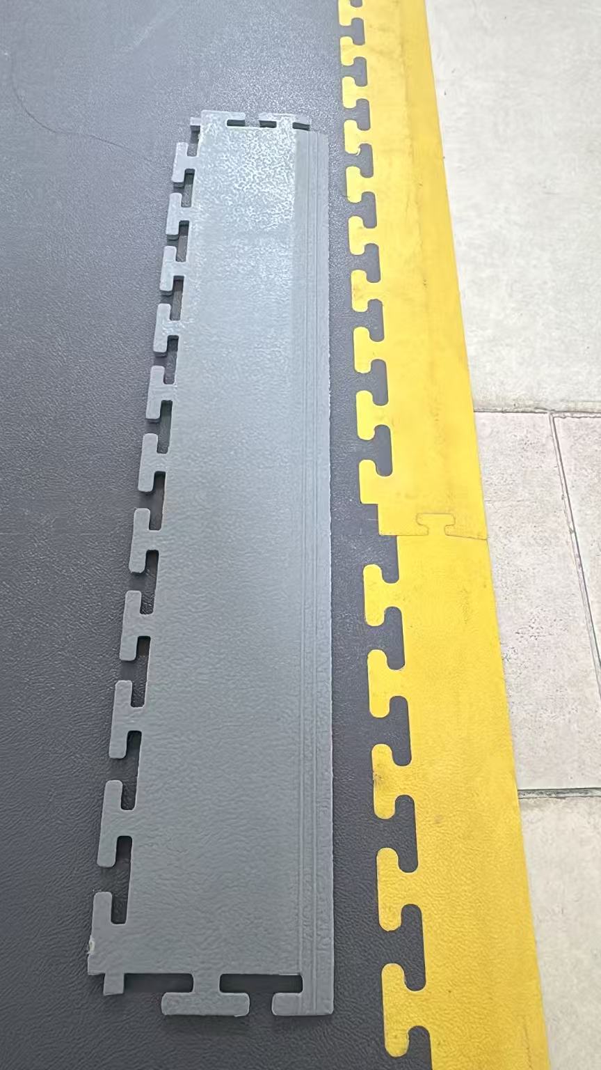 Interlocking PVC Floor Tiles