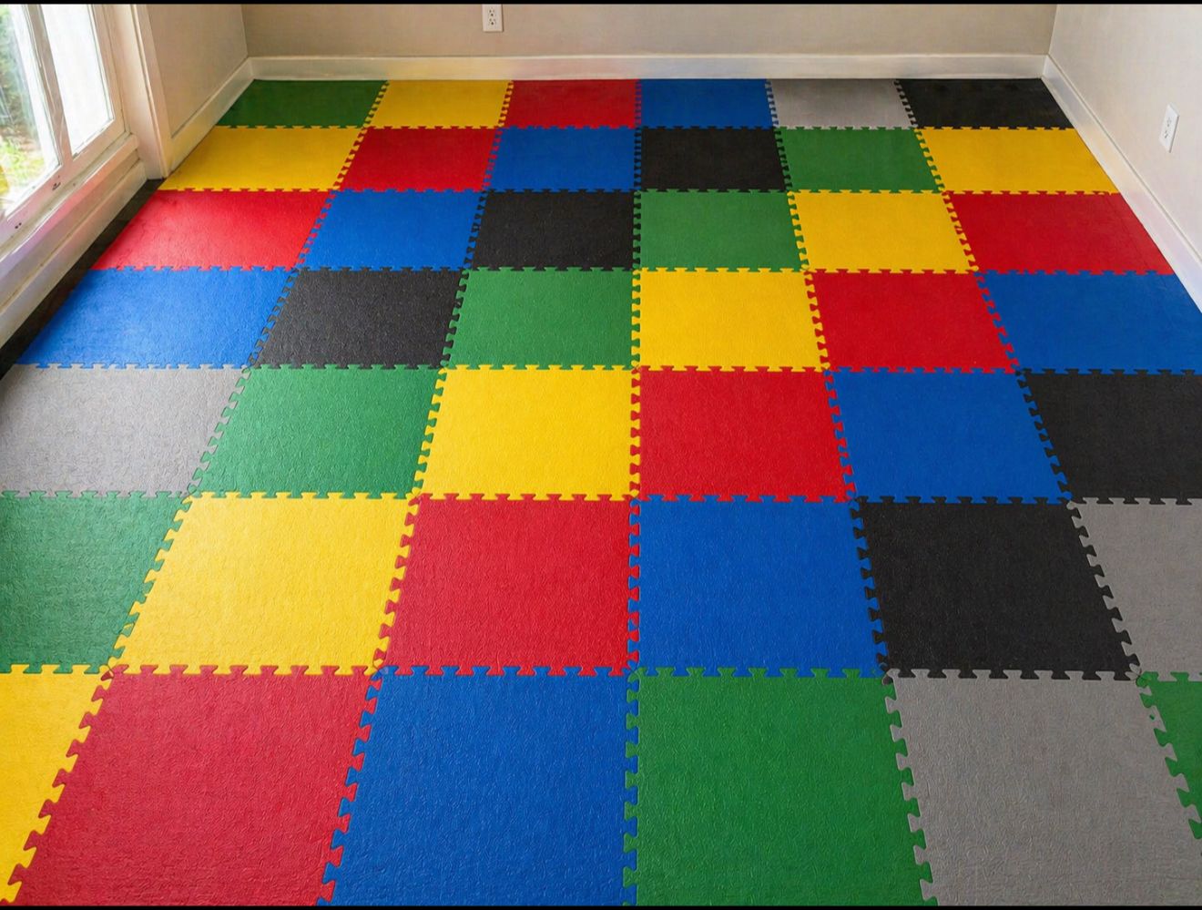 Interlocking PVC Floor Tiles